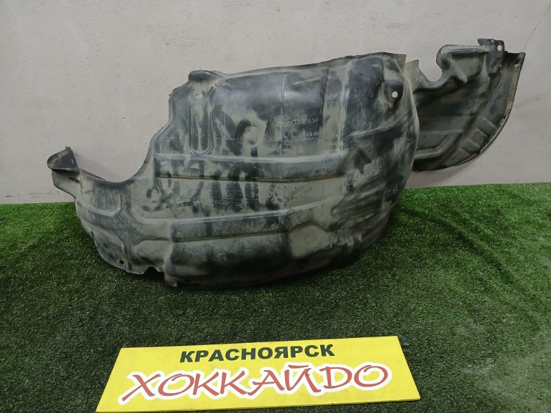 Подкрылок Toyota Grand Hiace VCH16W 5VZ-FE 08.1999 передний правый (б/у)