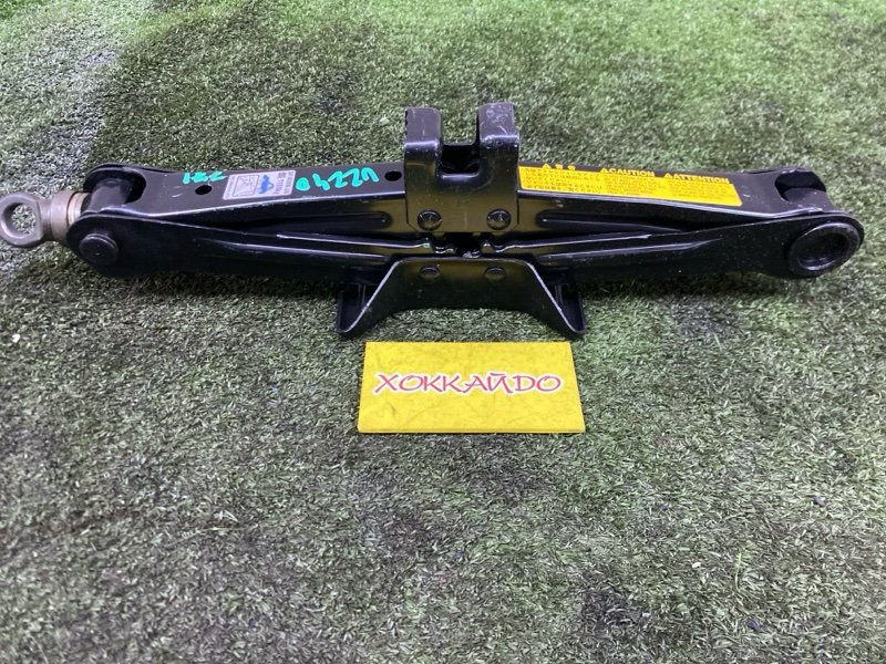 Домкрат Lexus SC430 UZZ40 3UZ-FE 07.2005 (б/у)