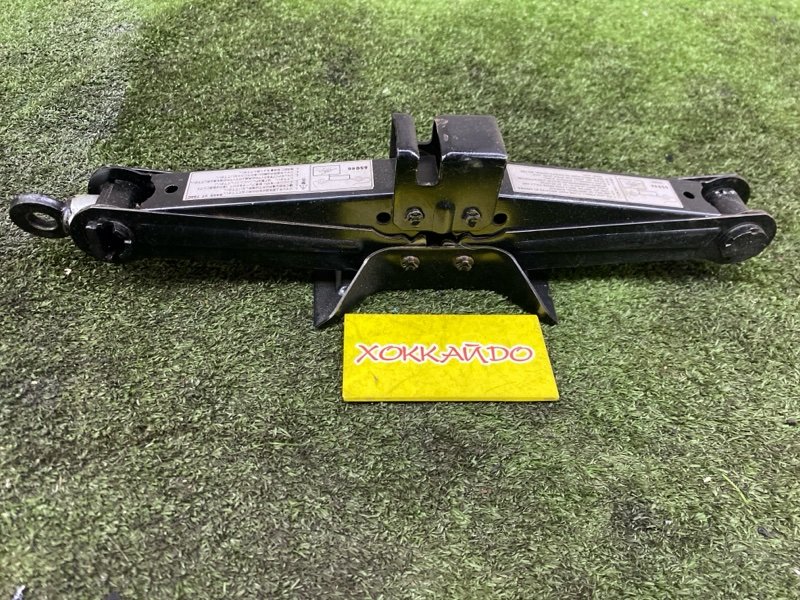 Домкрат Mazda Demio DY3W ZJ-VE 08.2002 (б/у)