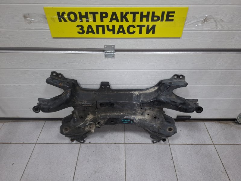 Балка поперечная Toyota Prius ZVW30 2ZR-FXE 01.2009 передняя (б/у)