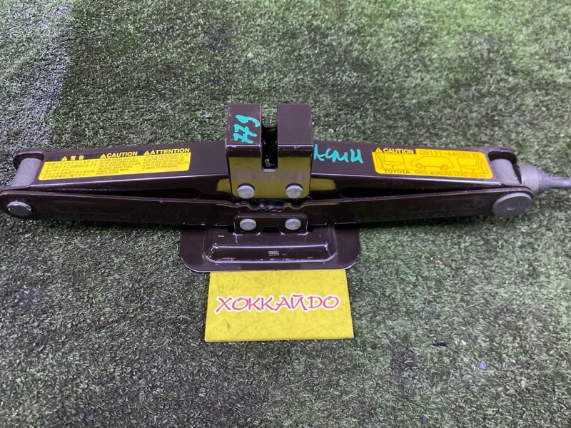 Домкрат Toyota Ipsum ACM21W 2AZ-FE 10.2003 (б/у)