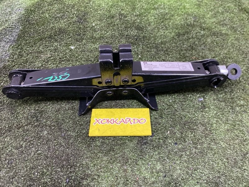 Домкрат Mitsubishi Lancer CS5W 4G93 01.2005 (б/у)