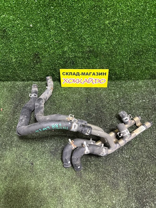 Патрубок радиатора печки Mazda MPV LWEW FS-DE 06.1999 (б/у)