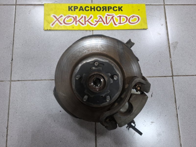 Ступица Toyota Prius Alpha ZVW41W 2ZR-FXE 05.2011 передняя левая (б/у)