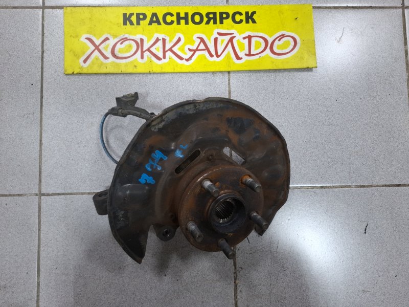 Ступица Toyota Premio ZZT240 1ZZ-FE 12.2001 передняя левая (б/у)