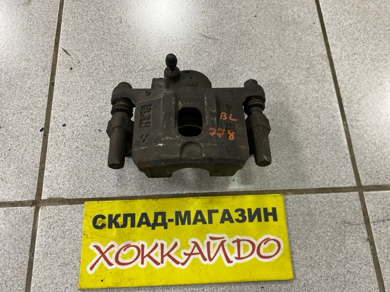 Суппорт Mitsubishi Lancer CS5W 4G93 01.2005 задний левый (б/у)