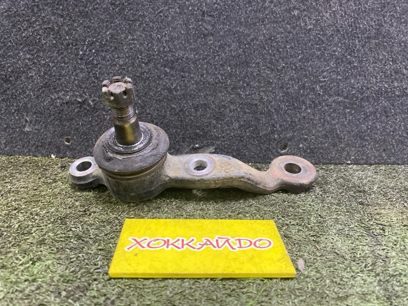 Шаровая Lexus SC430 UZZ40 3UZ-FE 07.2005 передняя правая (б/у)