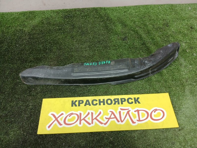 Накладка на крыло Mazda Axela BM6FJ Z6 11.2013 передняя правая (б/у)