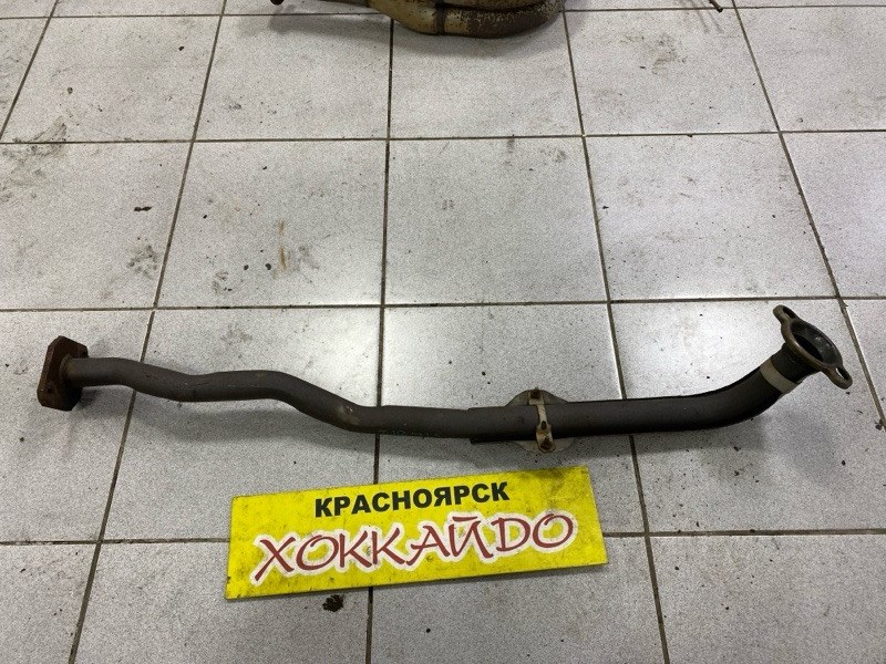 Труба приемная глушителя Nissan Cube Z10 CG13DE 02.1998 (б/у)