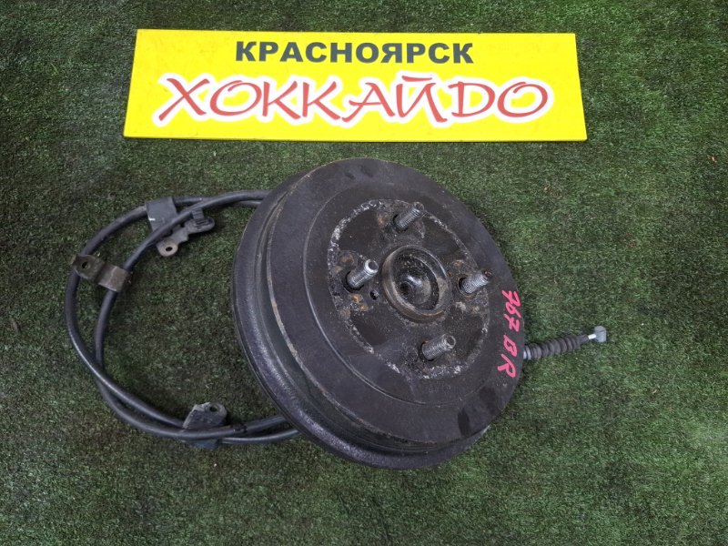 Ступица Toyota Allex NZE121 1NZ-FE 01.2001 задняя правая (б/у)
