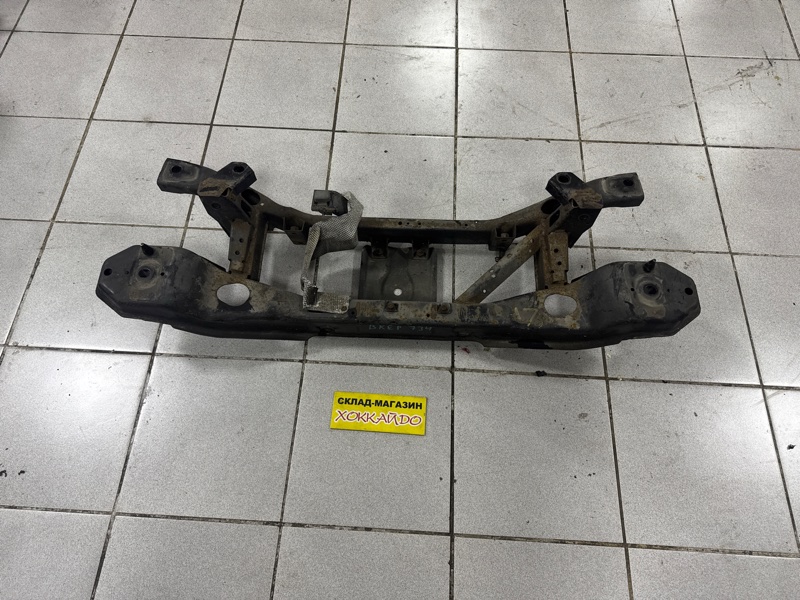 Балка поперечная Mazda Axela BKEP LF-DE 10.2003 задняя (б/у)