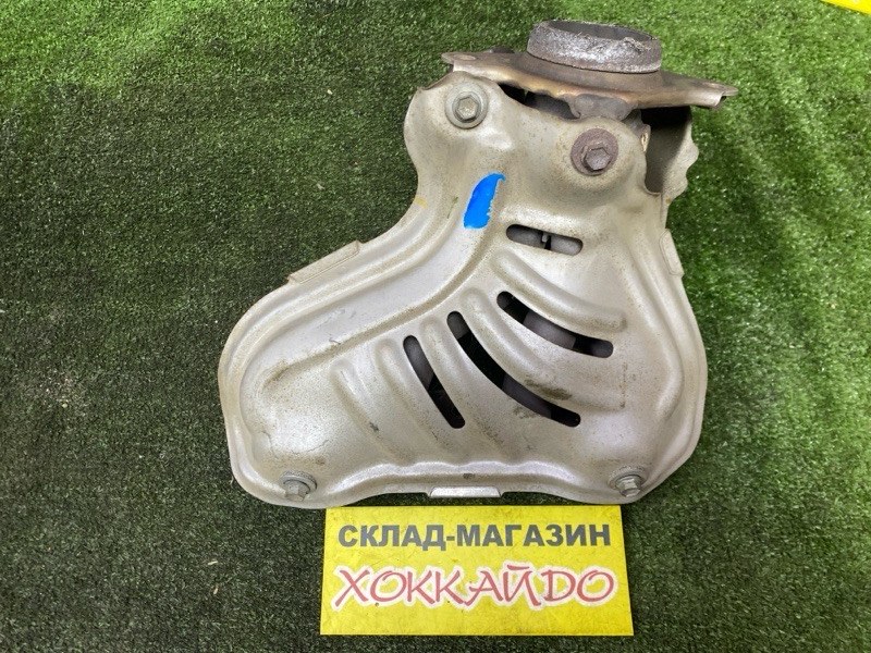 Коллектор выпускной Toyota Wish ZGE20W 2ZR-FAE 04.2009 (б/у)