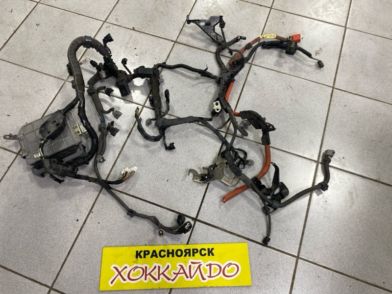 Электропроводка мотора Toyota Prius ZVW30 2ZR-FXE 12.2011 (б/у)