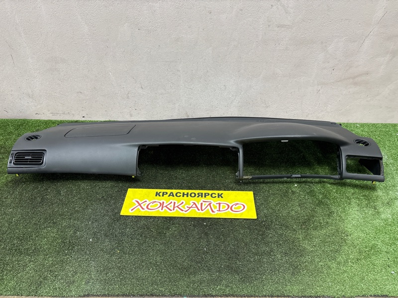 Панель передняя в салон Toyota Corolla Fielder NZE121G 1NZ-FE 09.2002 (б/у)