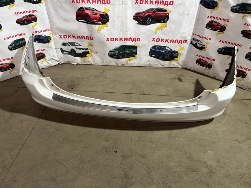 Бампер Toyota Corolla Fielder ZRE144G 2ZR-FE 10.2006 задний (б/у)