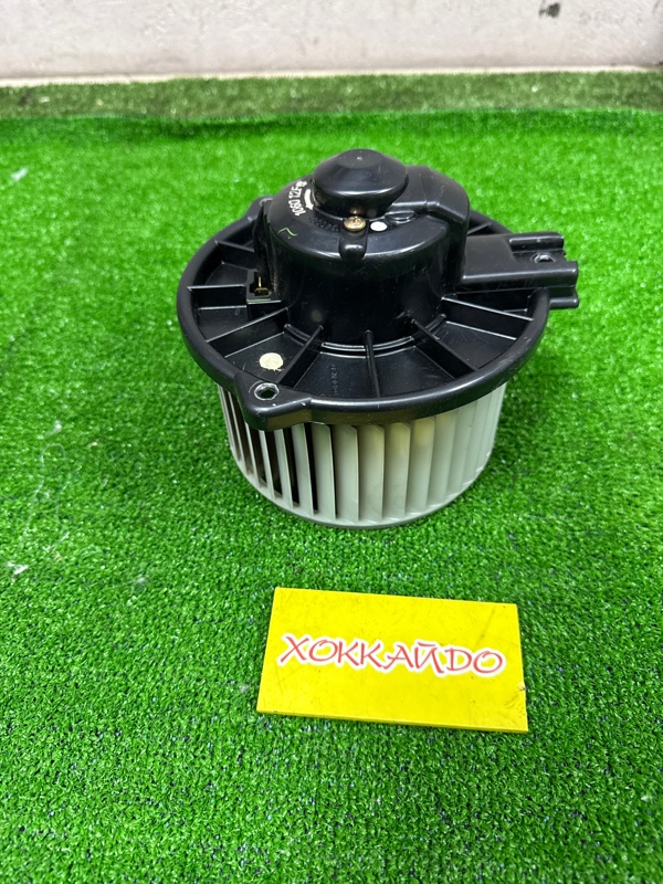 Вентилятор печки Toyota BB NCP30 2NZ-FE 04.2003 (б/у)