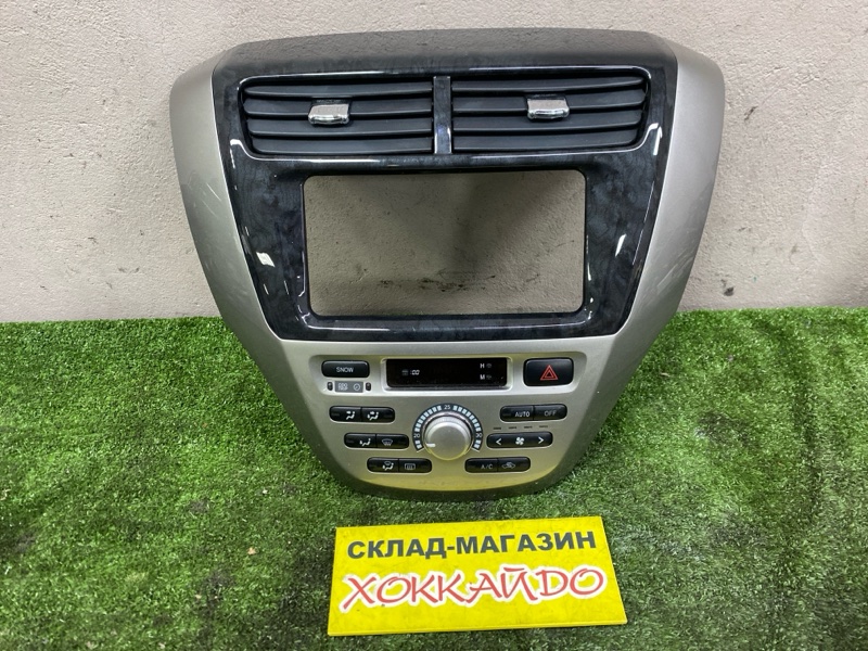 Блок управления климат-контролем Toyota Opa ZCT10 1ZZ-FE 06.2002 (б/у)