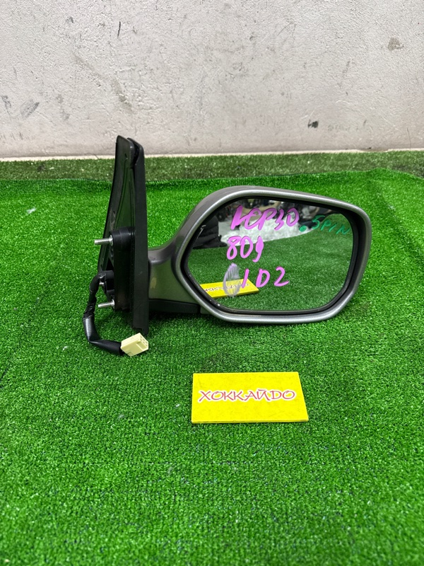 Зеркало боковое Toyota BB NCP30 2NZ-FE 04.2003 переднее правое (б/у)