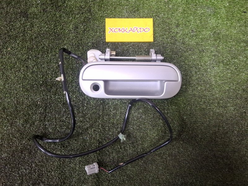 Ручка наружная Honda Odyssey RA1 F22B 08.1997 передняя правая (б/у)