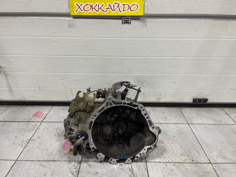 МКПП Toyota Corolla Fielder NZE121G 1NZ-FE 09.2002 (б/у)