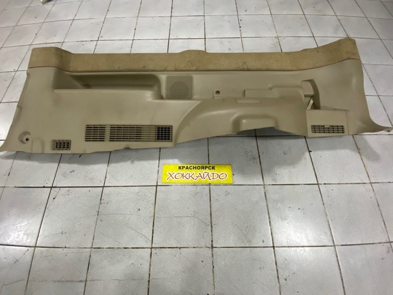 Обшивка деталей салона Honda Stepwgn RF3 K20A 04.2001 задняя правая (б/у)