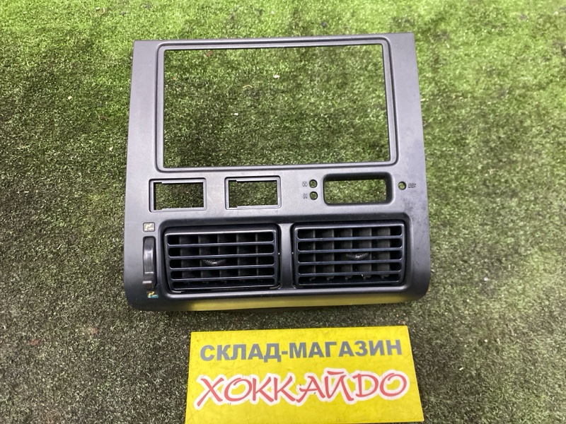 Рамка магнитофона Toyota Caldina ET196V 5E-FE 11.1992 (б/у)