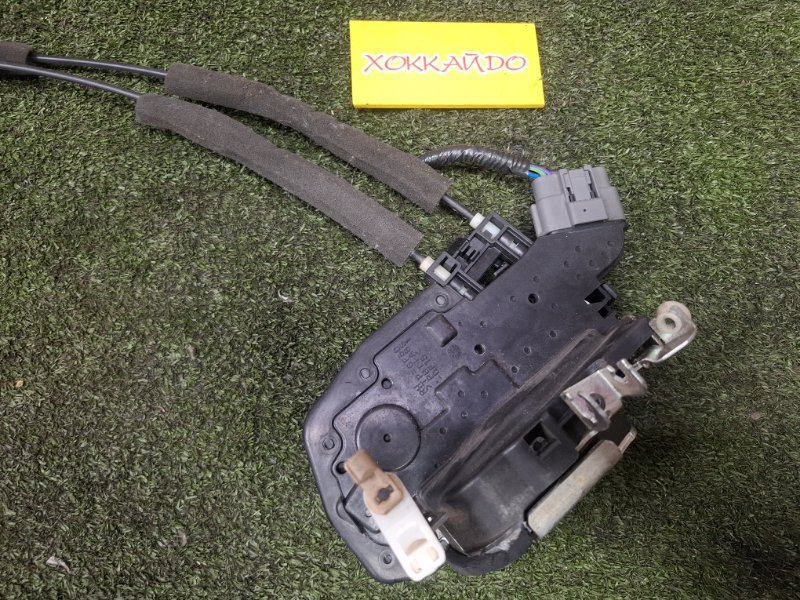 Замок дверной Nissan Presage PU31 VQ35DE 05.2006 передний правый (б/у)