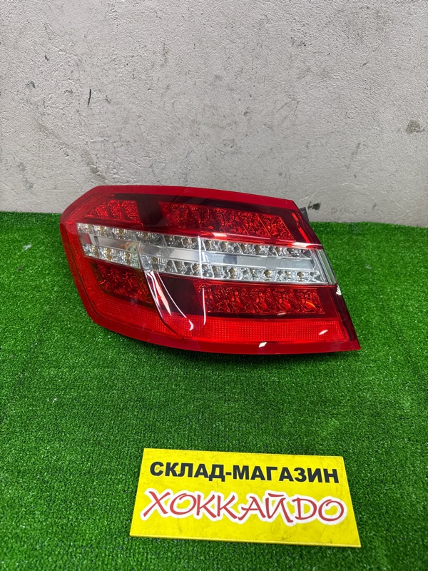 Фонарь стоп-сигнала Mercedes-Benz E-Class W212 M271 DE18 EVO 05.2009 левый (б/у)