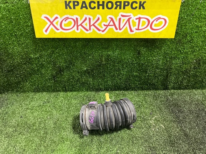 Патрубок воздушного фильтра Mazda Atenza GGEP LF-VE 06.2005 (б/у)