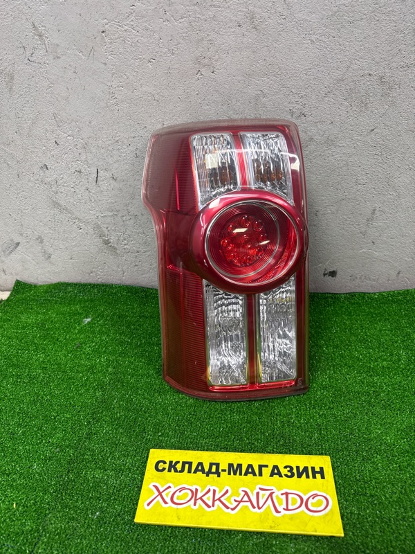 Фонарь стоп-сигнала Toyota Raum NCZ20 1NZ-FE 12.2006 левый (б/у)