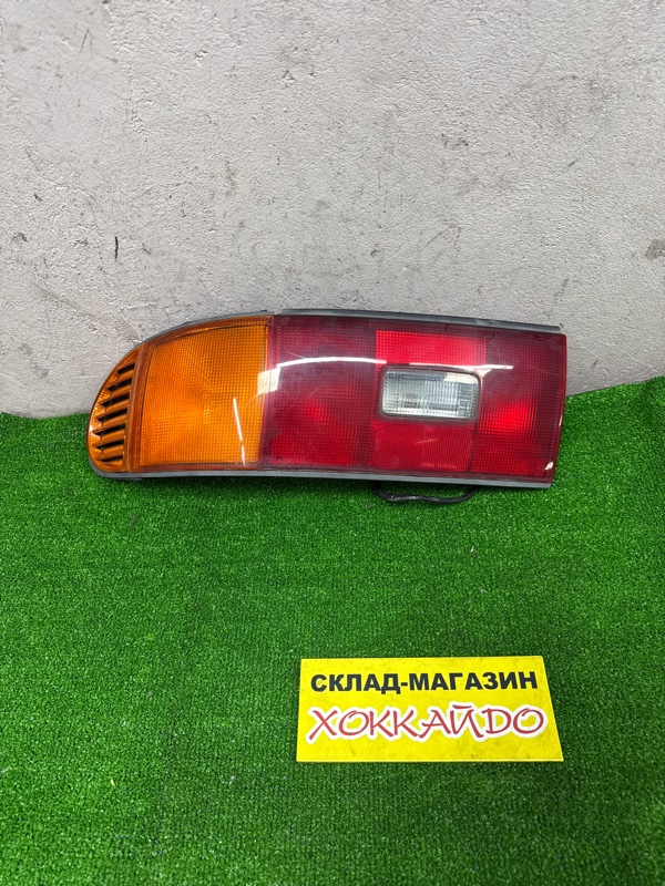 Фонарь стоп-сигнала Toyota Celica ST185H 3S-GTE 10.1989 левый (б/у)