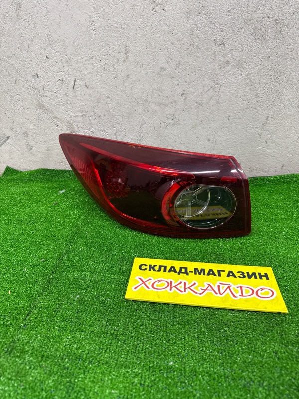 Фонарь стоп-сигнала Mazda Axela BM6FJ Z6-VE 11.2013 левый (б/у)