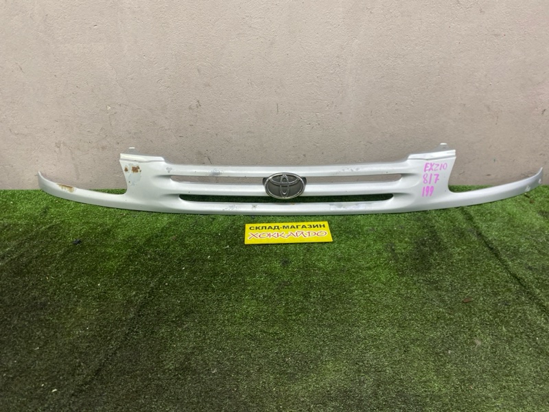 Решетка радиатора Toyota Raum EXZ10 5E-FE 05.1997 (б/у)
