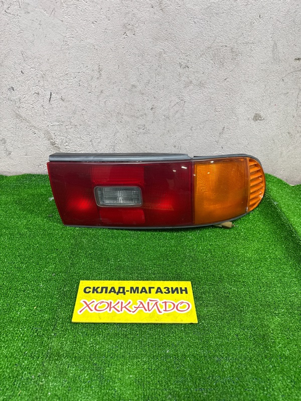 Фонарь стоп-сигнала Toyota Celica ST185H 3S-GTE 10.1989 правый (б/у)