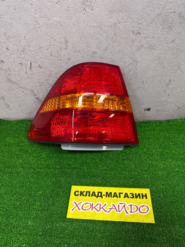 Фонарь стоп-сигнала Toyota Celsior UCF31 3UZ-FE 08.2000 левый (б/у)