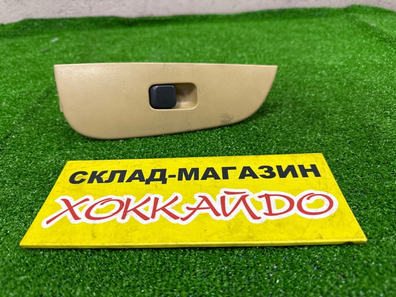 Кнопка стеклоподъемника Toyota Raum EXZ10 5E-FE 08.1999 передняя левая (б/у)