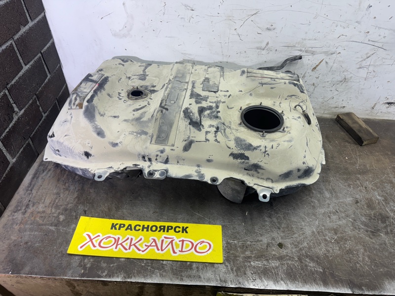 Бак топливный Mitsubishi Outlander CW5W 4B12 10.2005 (б/у)