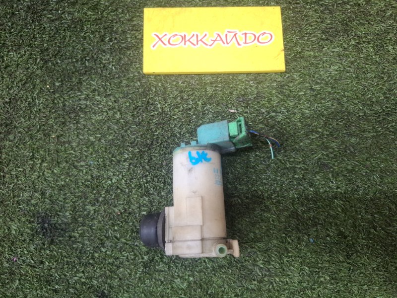 Мотор омывателя Nissan X-Trail NT30 QR20DE 06.2003 задний (б/у)