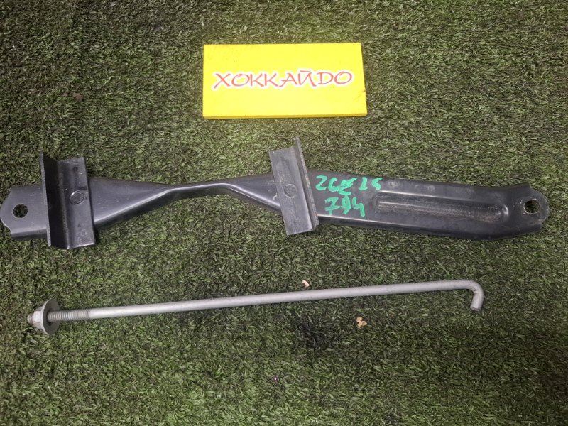 Крепление аккумулятора Toyota Wish ZGE25W 2ZR-FAE 04.2009 (б/у)