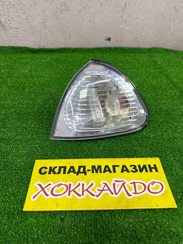 Габарит Toyota Caldina ST210G 3S-FE 1997 передний левый (б/у)