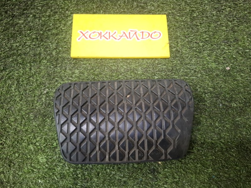 Накладка на педаль Mazda Demio DY3W ZJ-VE 08.2002 (б/у)