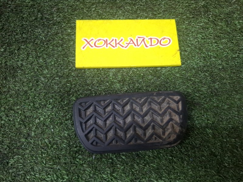 Накладка на педаль Toyota Funcargo NCP20 2NZ-FE 08.2002 (б/у)