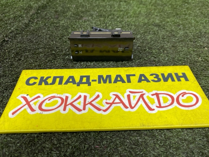 Часы Toyota Caldina ST210G 3S-GE 01.2000 (б/у)