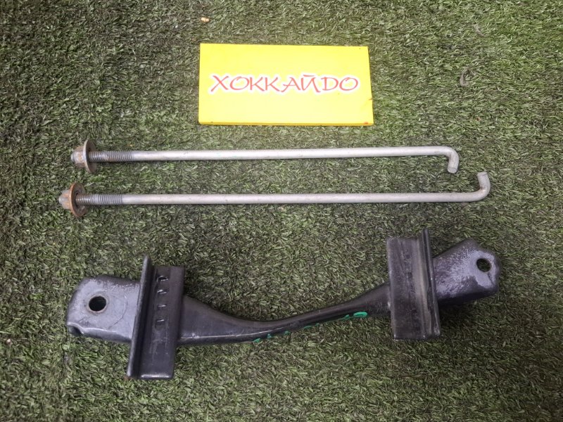 Крепление аккумулятора Toyota Raum EXZ10 5E-FE 08.1999 (б/у)