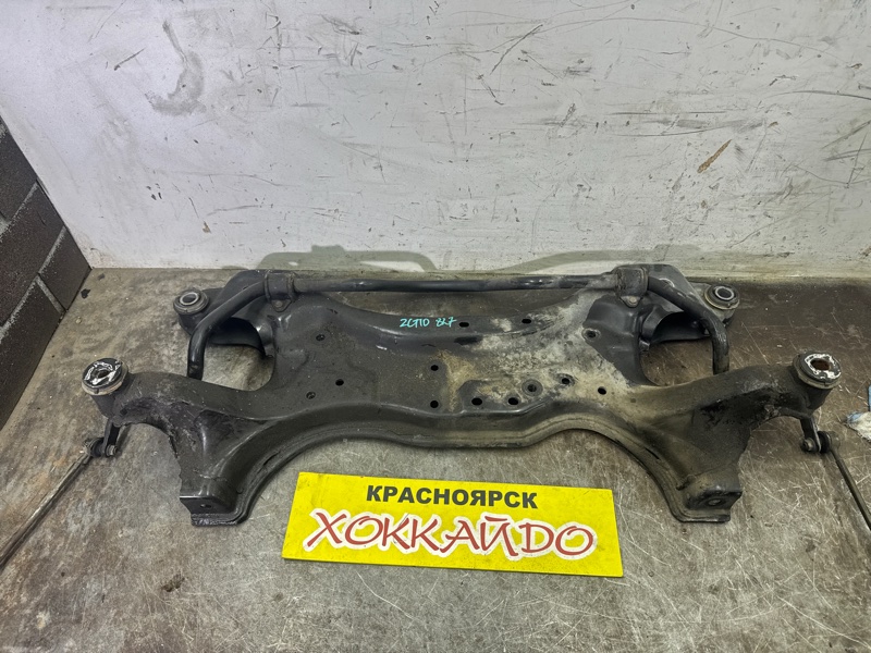 Балка поперечная Toyota Opa ZCT10 1ZZ-FE 06.2002 передняя (б/у)