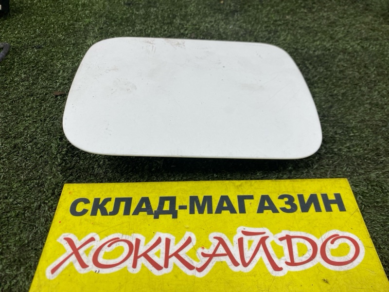 Лючок топливного бака Toyota Caldina ET196V 5E-FE 11.1992 (б/у)