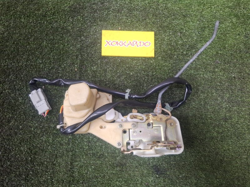 Замок дверной Honda Odyssey RA1 F22B 08.1997 передний правый (б/у)