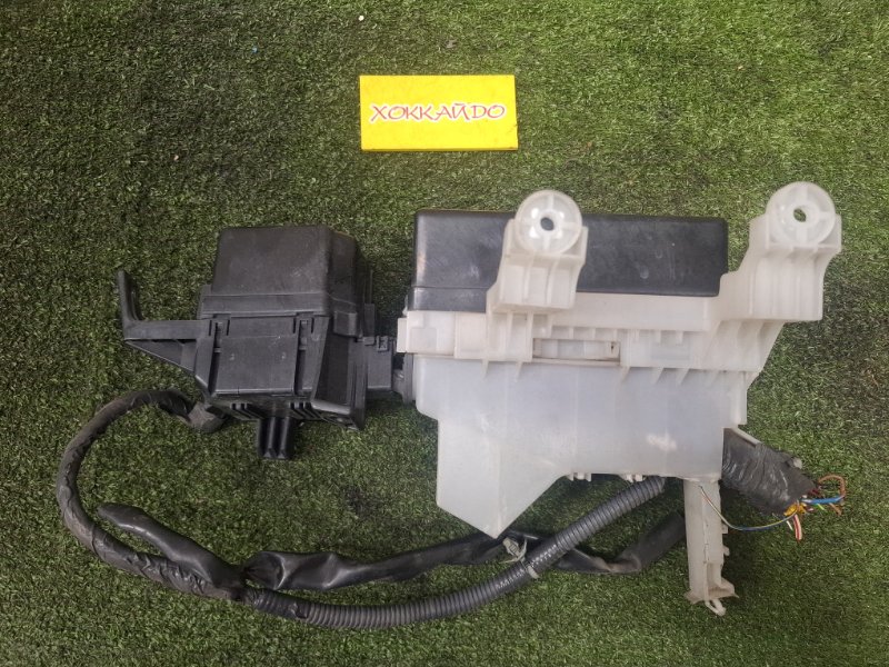 Блок предохранителей Nissan X-Trail NT30 QR20DE 06.2003 (б/у)