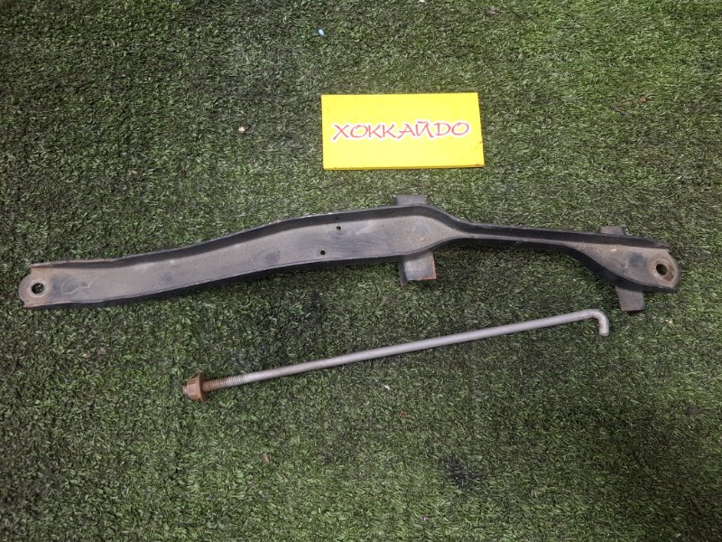 Крепление аккумулятора Toyota Gaia ACM10G 1AZ-FSE 04.2001 (б/у)