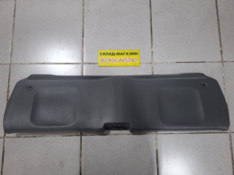 Накладка багажника Honda Odyssey RA1 F22B 08.1997 (б/у)